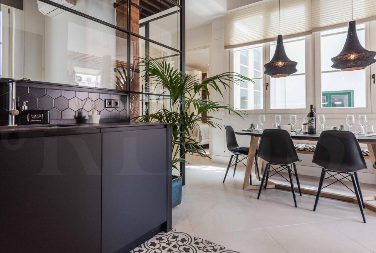 Apartamento Premium Loft In The Heart Of Malaga By Rems Exterior foto